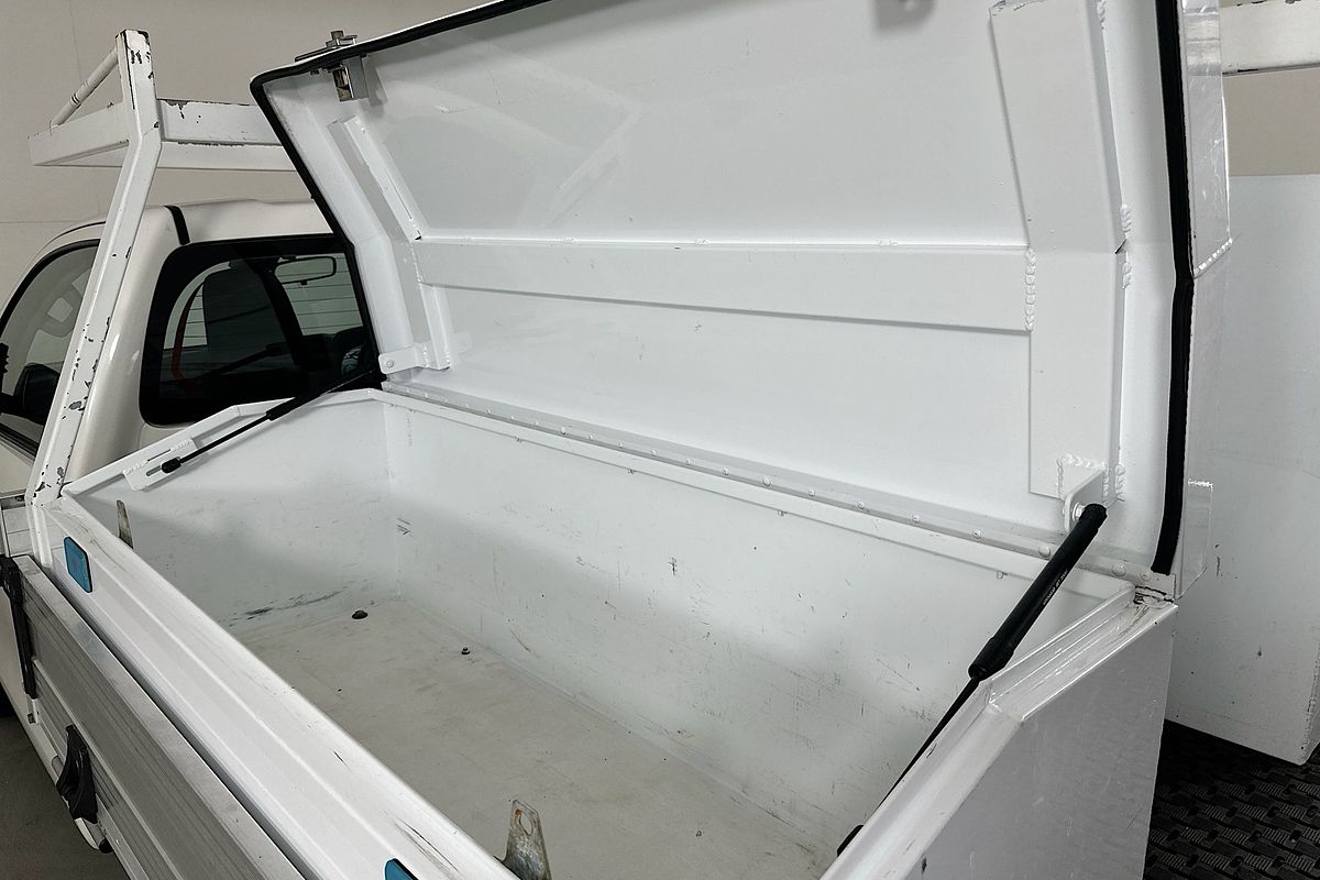 2021 Toyota HILUX WORKMATE TGN121R FACELIFT REAR WHEEL DRIVE