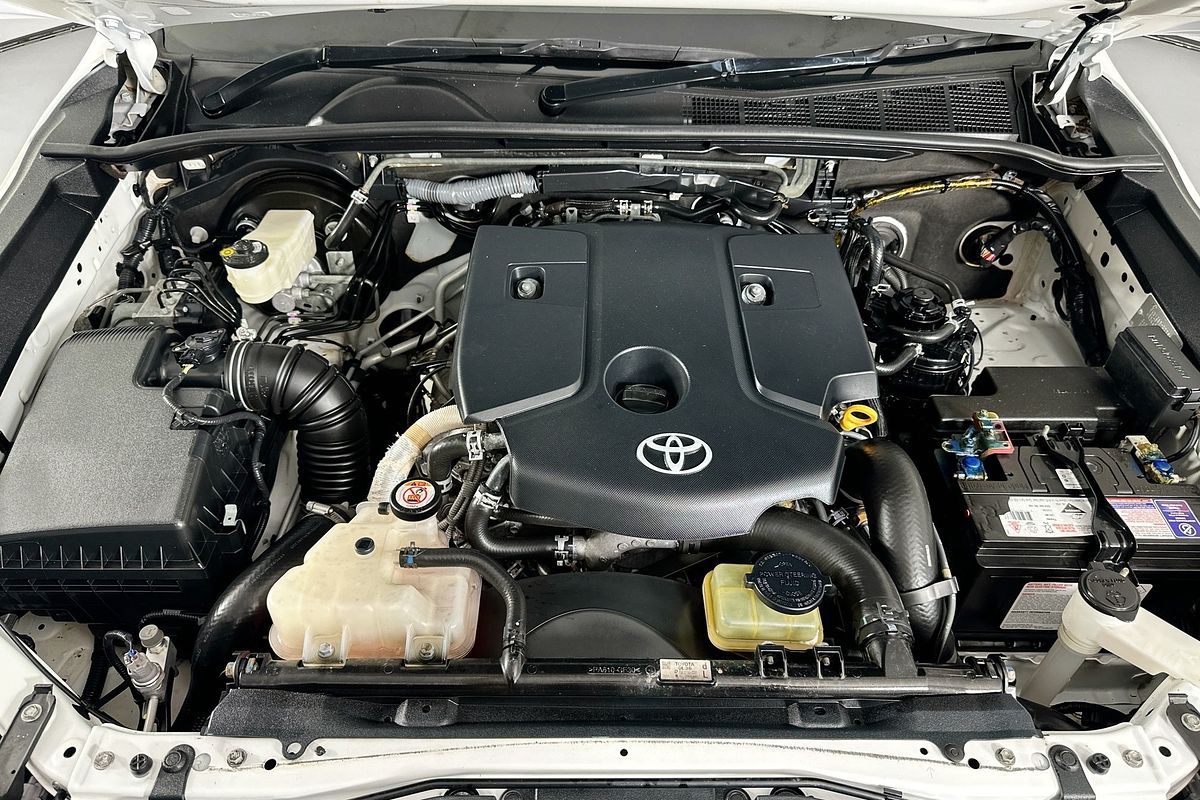 2019 Toyota HILUX SR (4x4) GUN126R MY19 4X4