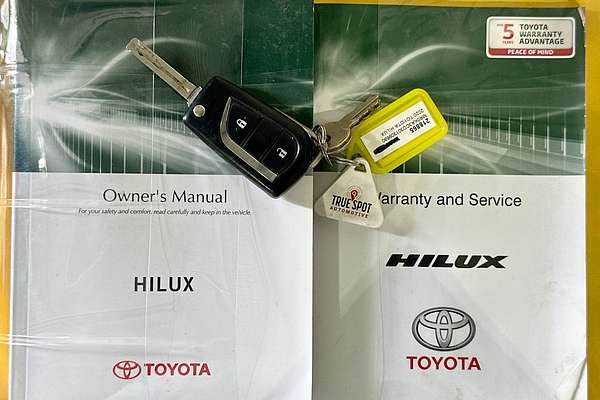 2020 Toyota HILUX SR (4x4) GUN126R MY19 UPGRADE 4X4