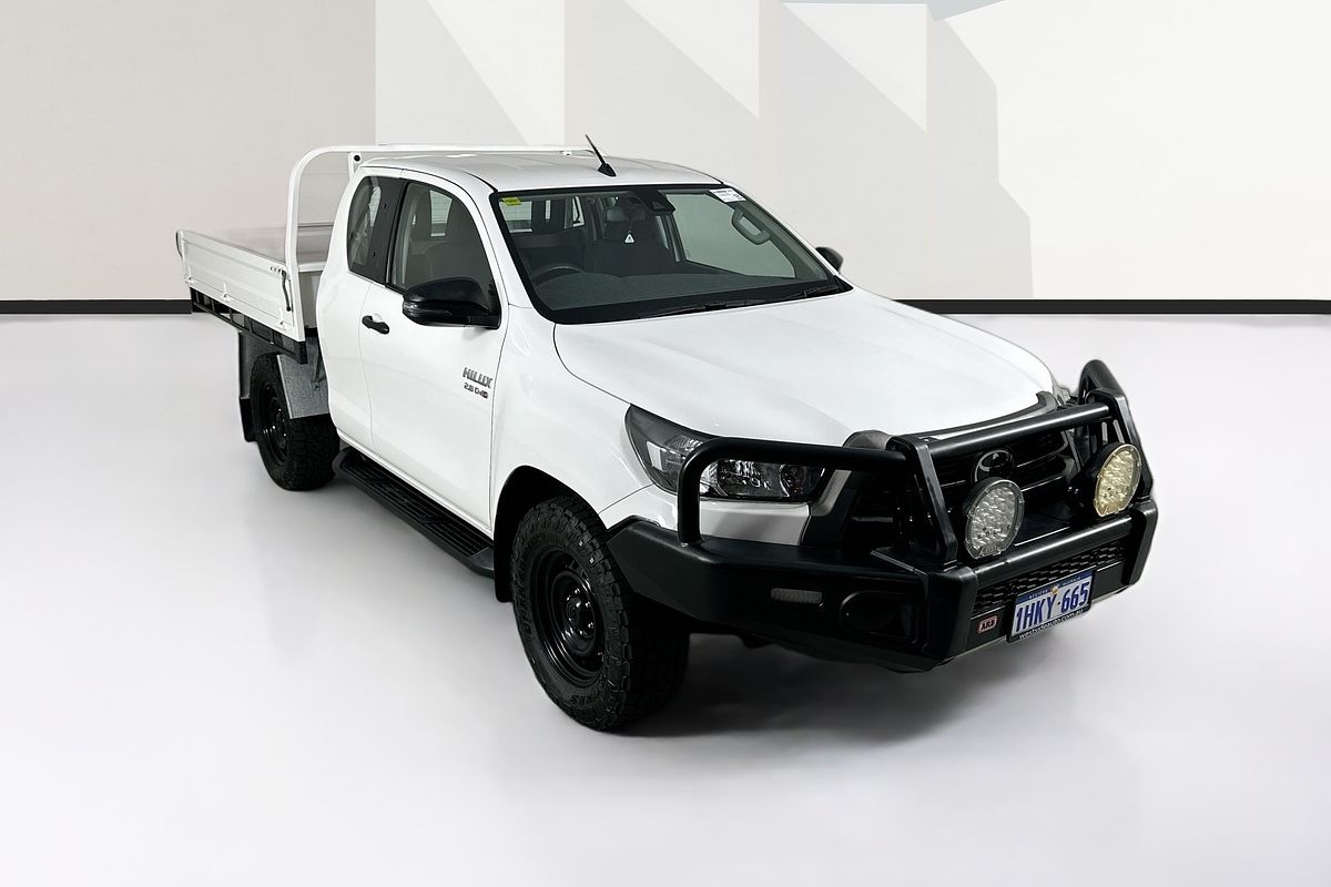 2021 Toyota HILUX SR (4x4) GUN126R 4X4