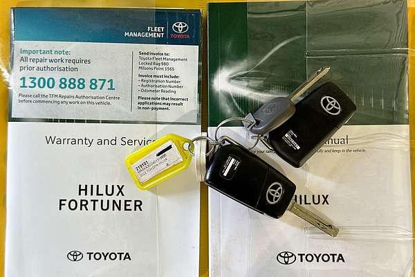 2022 Toyota HILUX SR (4x4) GUN126R 4X4