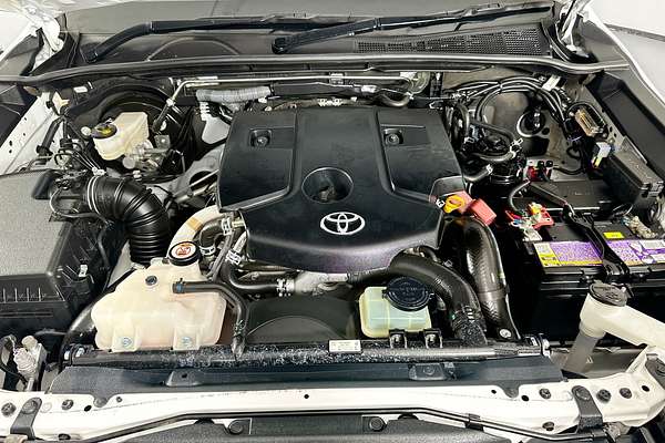 2019 Toyota HILUX SR (4x4) GUN126R MY19 4X4