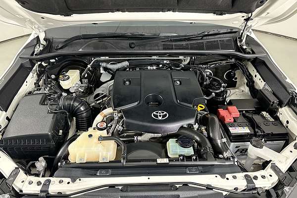 2022 Toyota HILUX SR (4x4) GUN126R 4X4