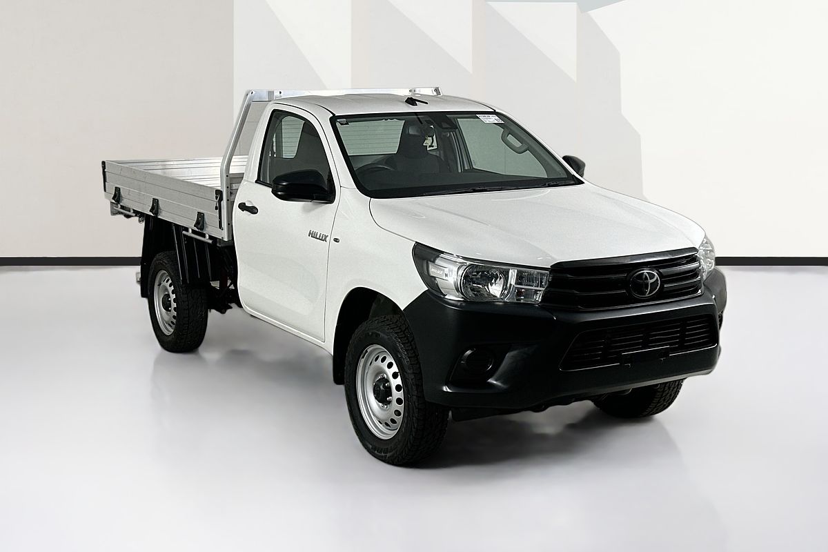 2020 Toyota HILUX WORKMATE HI-RIDER GUN135R FACELIFT 4x2