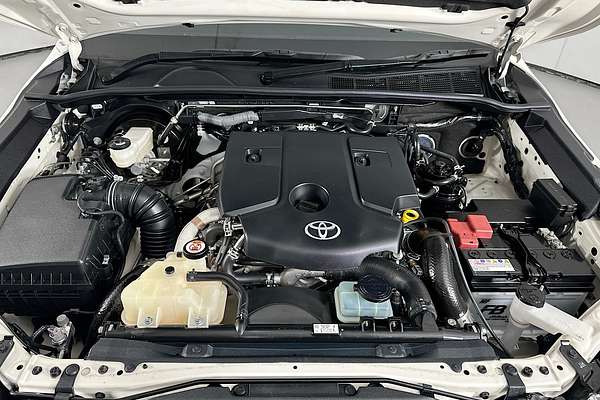 2022 Toyota HILUX SR (4x4) GUN126R 4X4