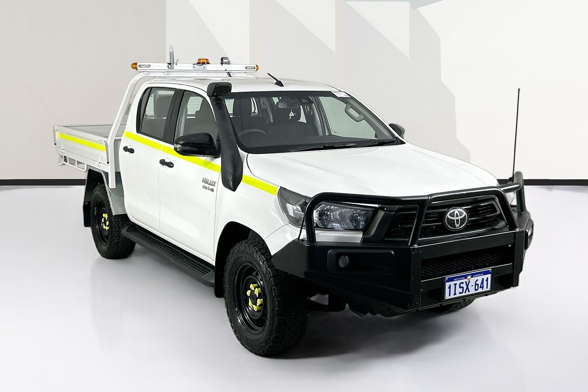 2021 Toyota HILUX SR (4x4) GUN126R FACELIFT 4X4
