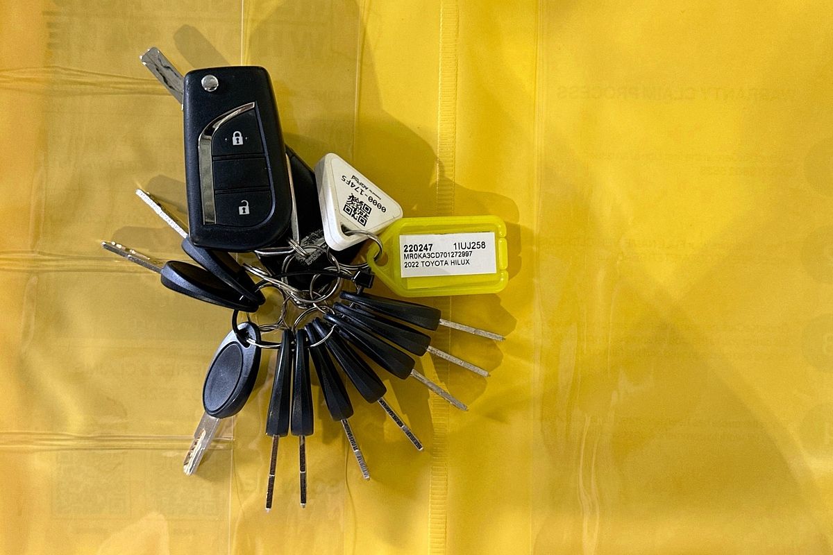 2022 Toyota HILUX SR (4x4) GUN126R 4X4