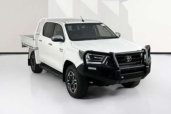 2021 Toyota HILUX SR5 (4x4) GUN126R FACELIFT 4X4