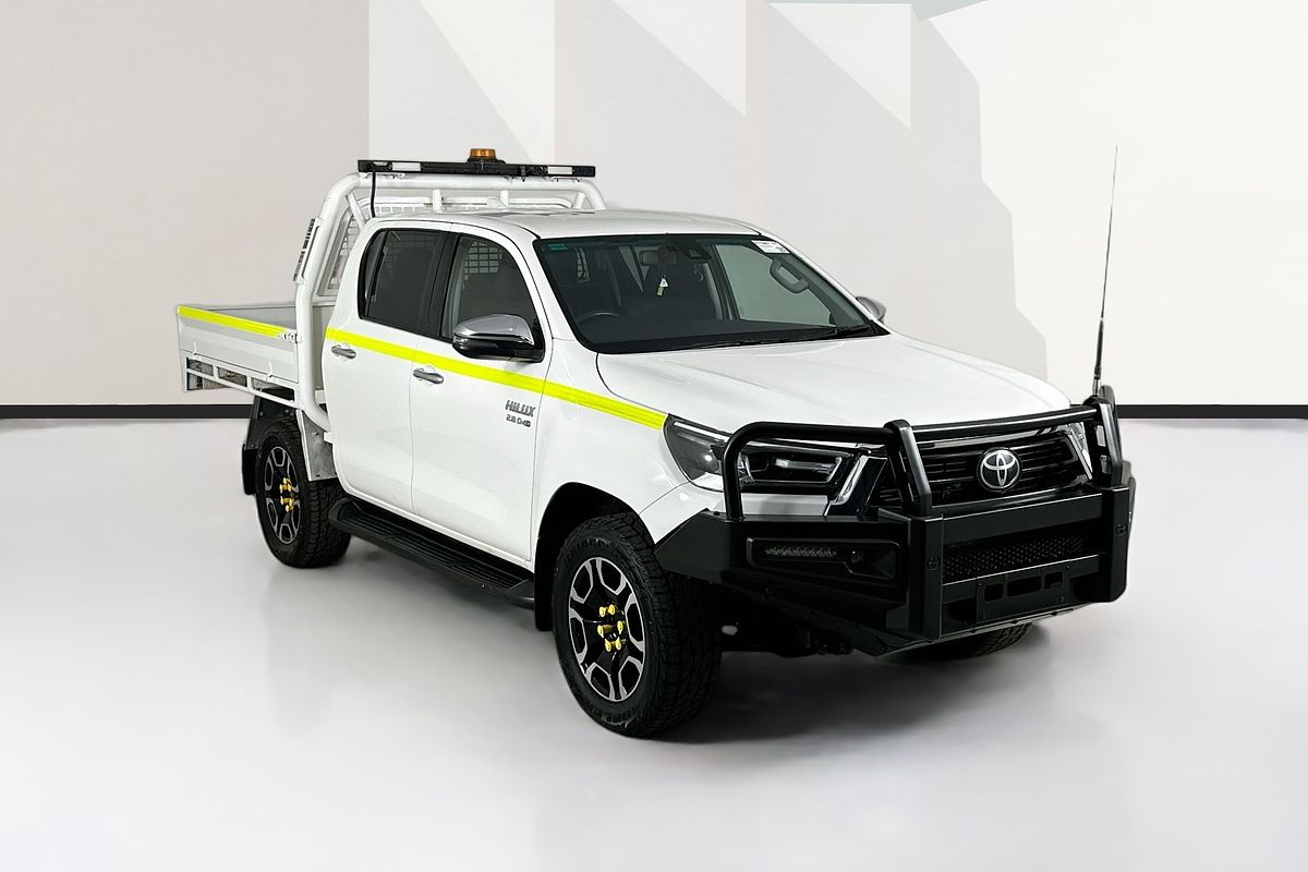 2021 Toyota HILUX SR5 GUN126R 4X4