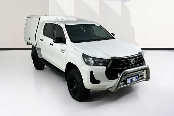2021 Toyota HILUX SR (4x4) GUN126R FACELIFT 4X4