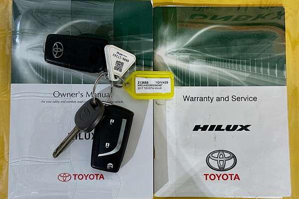 2017 Toyota HILUX SR HI-RIDER GUN136R REAR WHEEL DRIVE