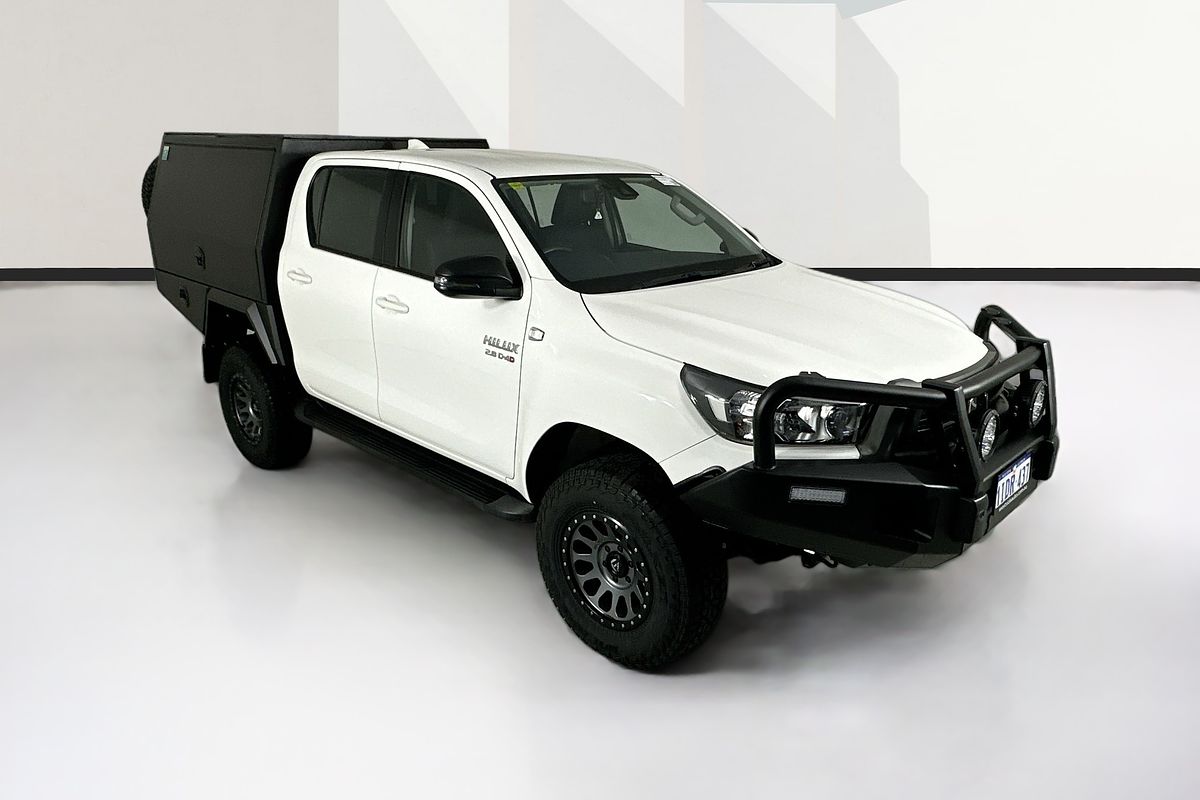 2024 Toyota HILUX SR GUN126R 4X4