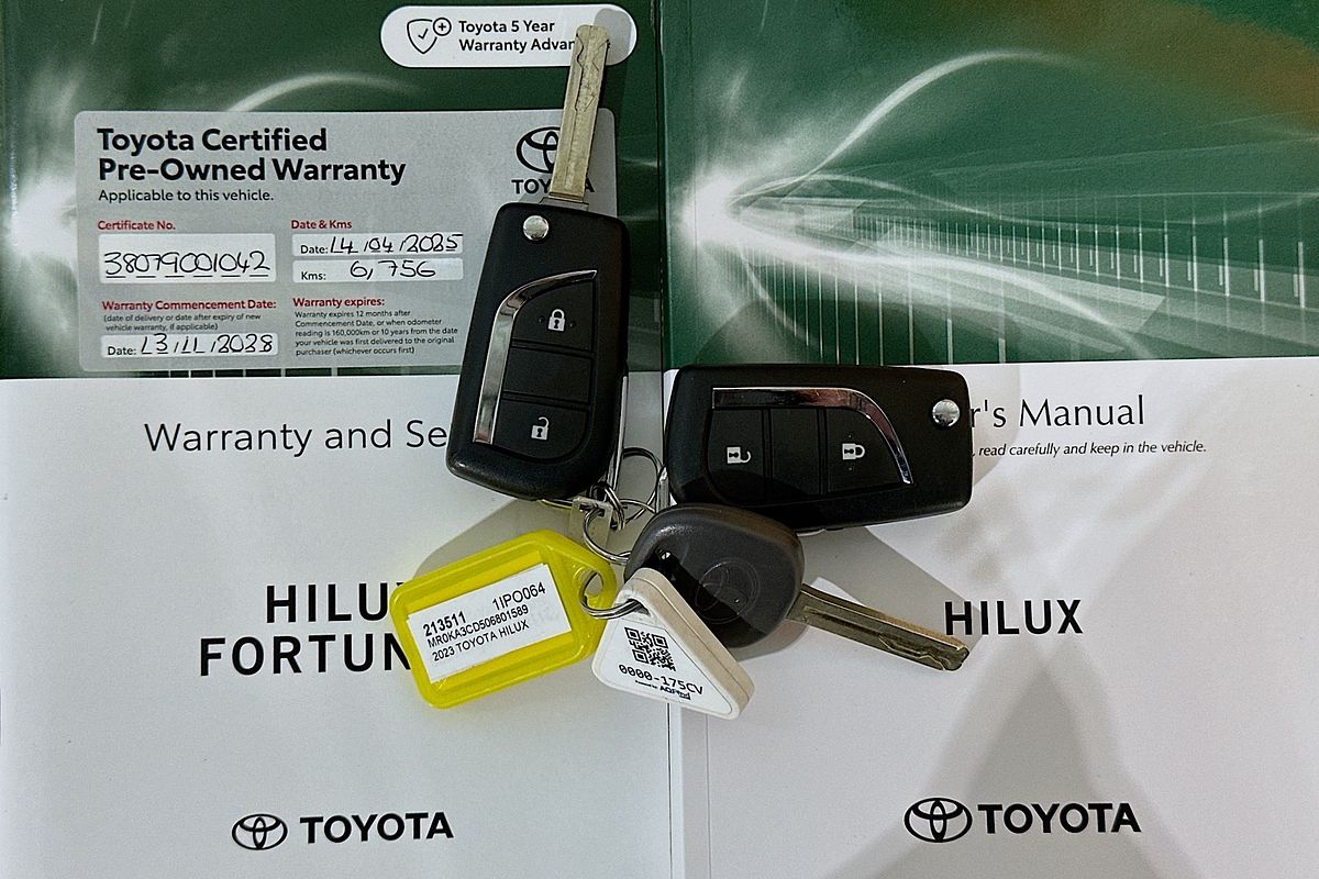 2023 Toyota HILUX SR GUN126R 4X4