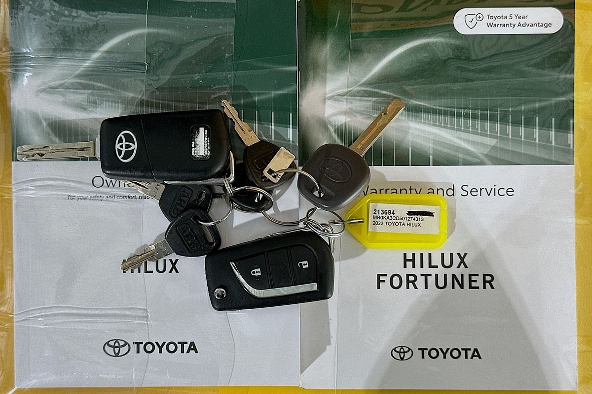 2022 Toyota HILUX SR (4x4) GUN126R 4X4