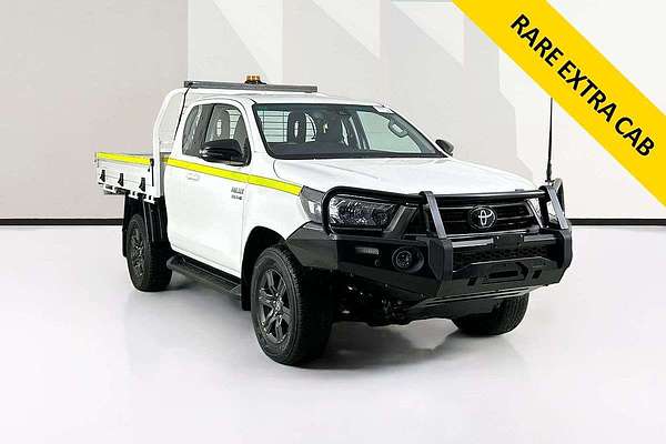 2023 Toyota Hilux SR (4x4) GUN126R 4X4