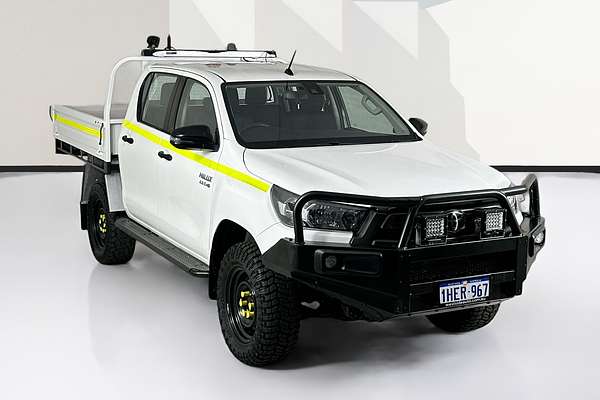 2020 Toyota HILUX SR (4x4) GUN126R FACELIFT 4X4