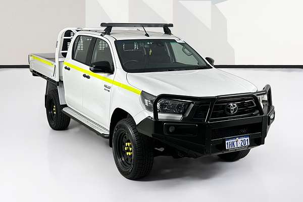 2021 Toyota HILUX SR (4x4) GUN126R 4X4