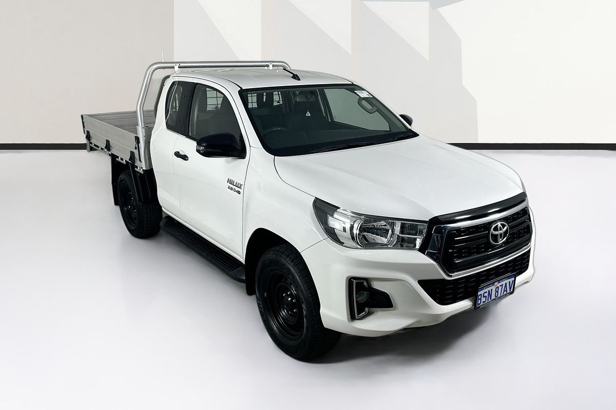2019 Toyota HILUX SR (4x4) GUN126R MY19 4X4