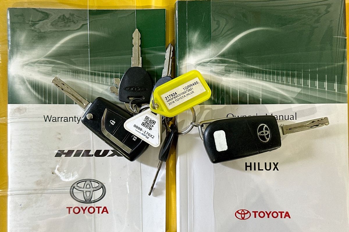 2019 Toyota HILUX WORKMATE (4x4) GUN125R MY19 4X4