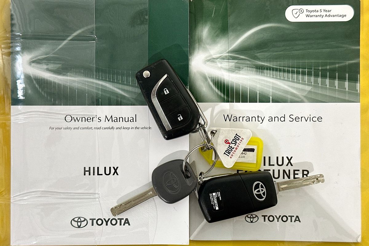 2022 Toyota HILUX SR (4x4) GUN126R 4X4