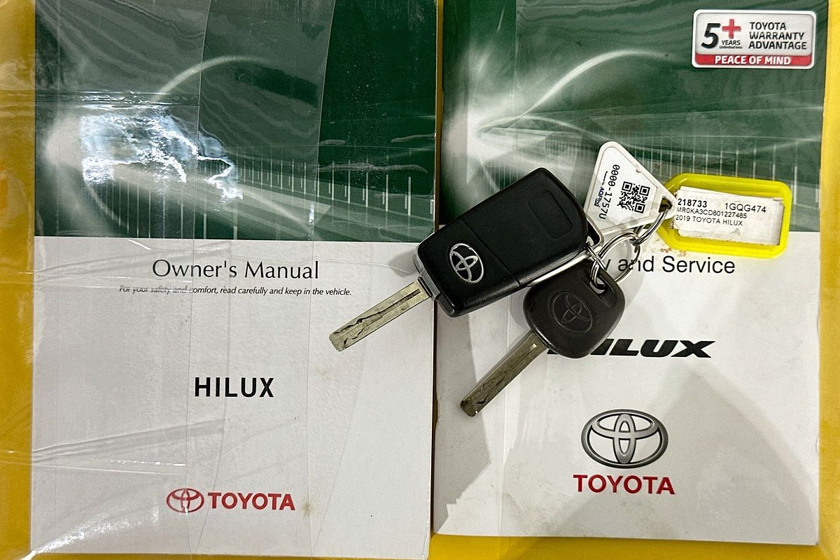 2019 Toyota HILUX SR (4x4) GUN126R MY19 4X4