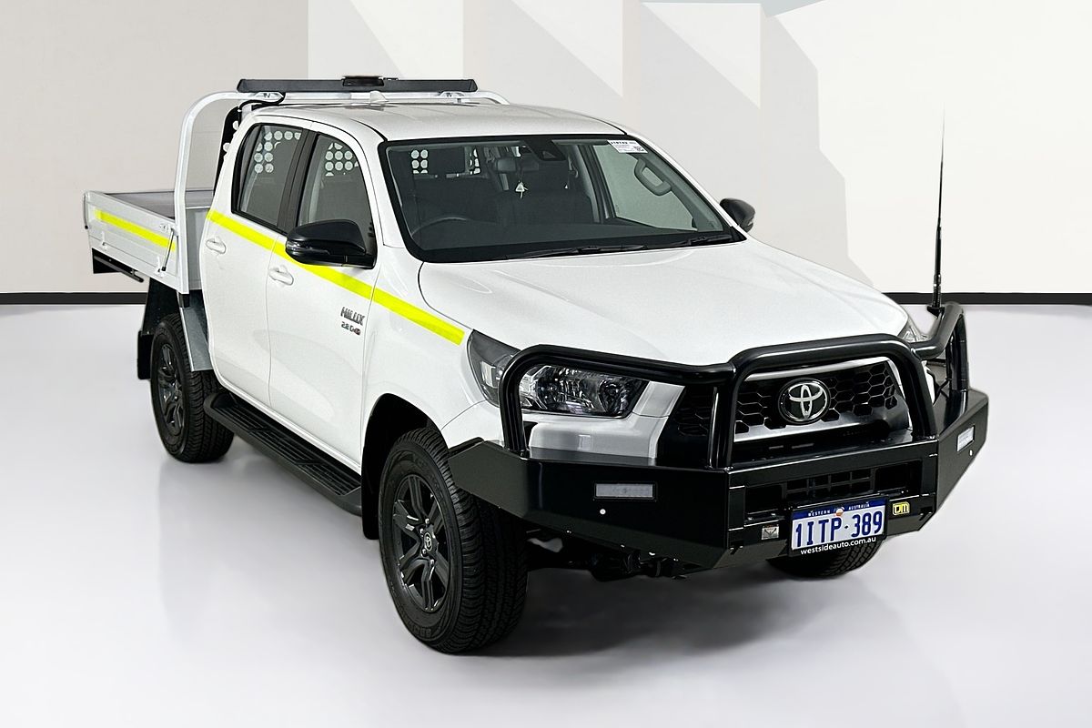 2025 Toyota HILUX SR (4x4) STEEL WHEELS GUN126R RC 4X4