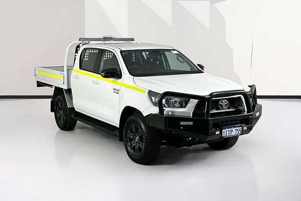 2024 Toyota HILUX SR 48V (4x4) GUN126R 4X4