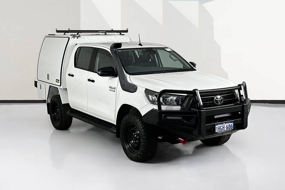 2020 Toyota HILUX SR (4x4) GUN126R FACELIFT 4X4