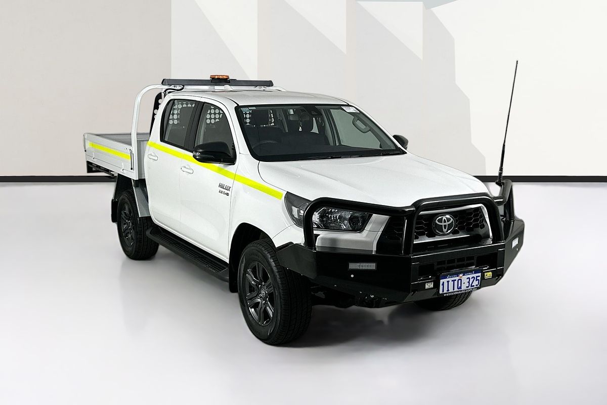 2025 Toyota HILUX SR 48V (4x4) GUN126R RC 4X4