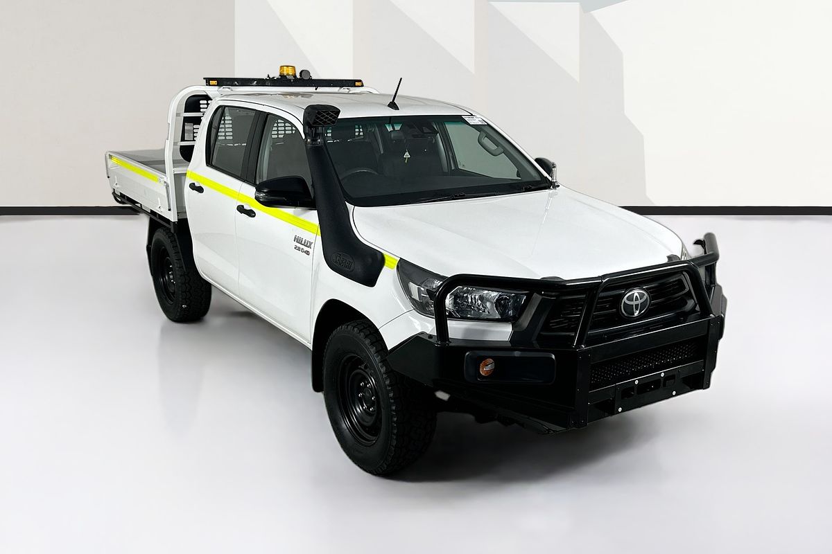 2021 Toyota HILUX SR (4x4) GUN126R FACELIFT 4X4