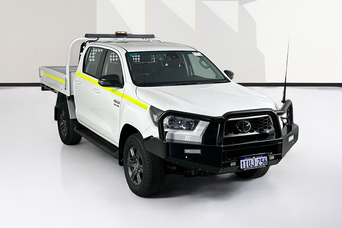 2024 Toyota HILUX SR 48V (4x4) GUN126R 4X4