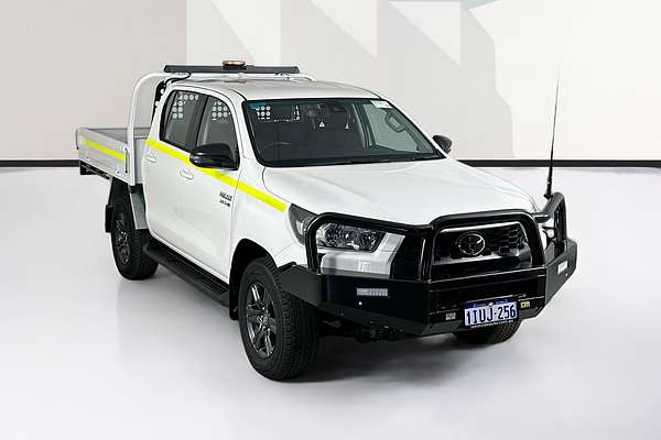 2024 Toyota HILUX SR 48V (4x4) GUN126R 4X4