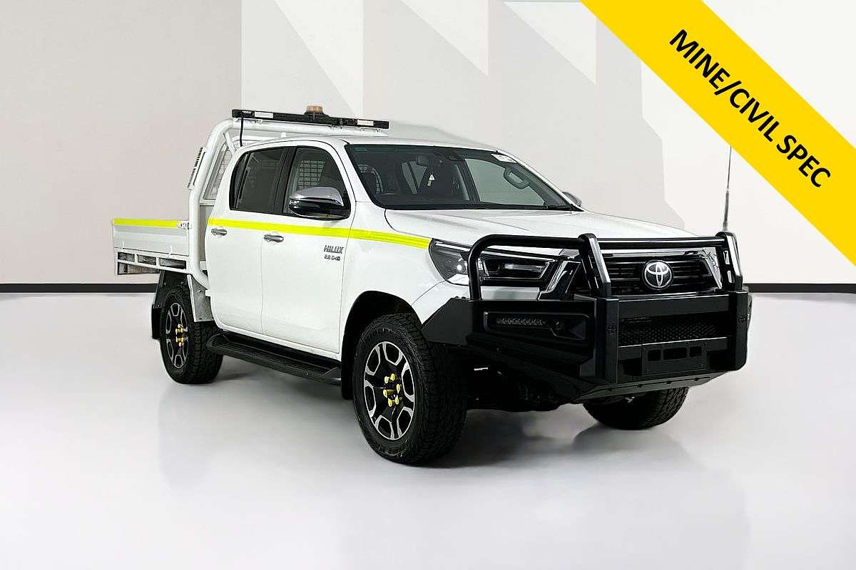 2021 Toyota HILUX SR5 (4x4) GUN126R FACELIFT 4X4