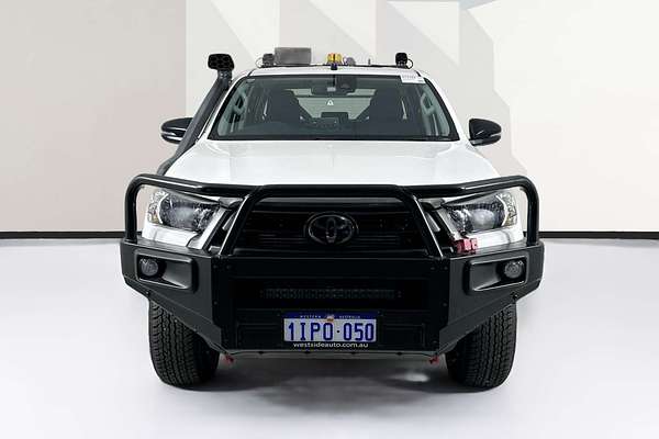 2021 Toyota HILUX SR (4x4) GUN126R FACELIFT 4X4