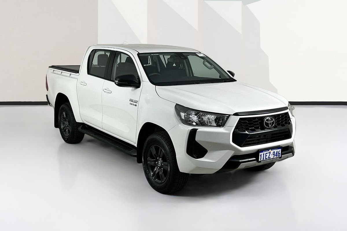 2024 Toyota Hilux SR 48V GUN126R 4X4