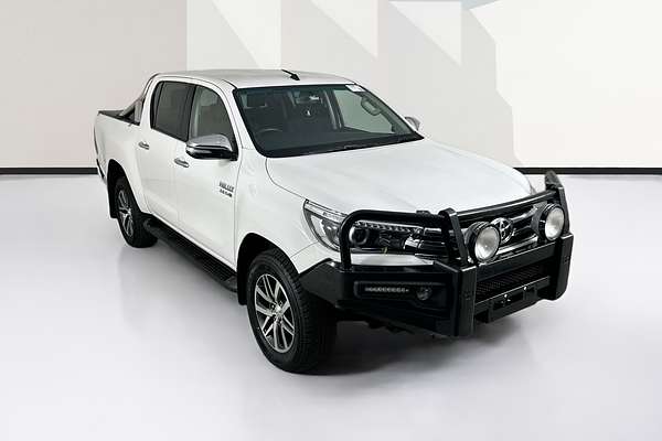 2016 Toyota HILUX SR5 (4x4) GUN126R 4X4