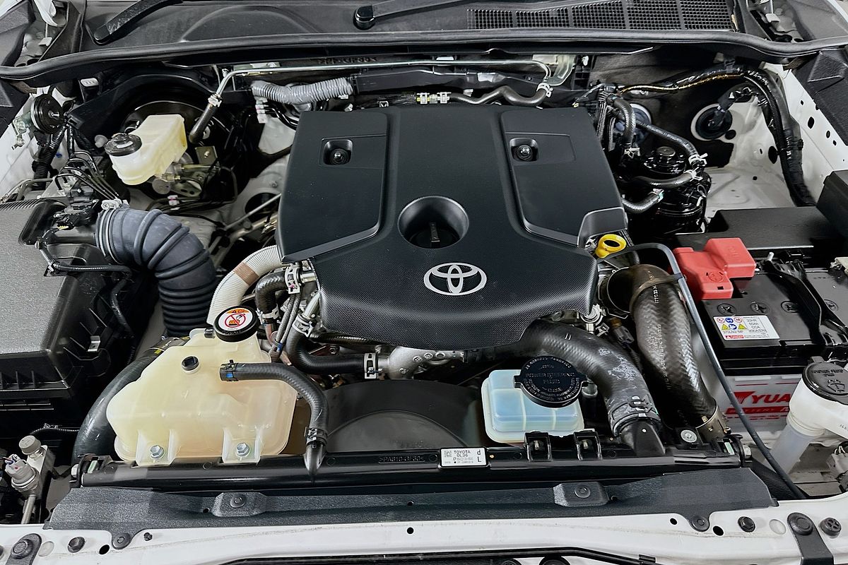 2024 Toyota HILUX GR-SPORT (4x4) GUN126R 4X4