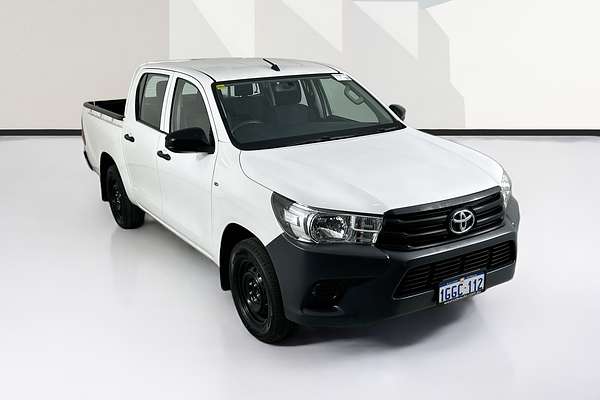 2017 Toyota HILUX WORKMATE GUN122R REAR WHEEL DRIVE