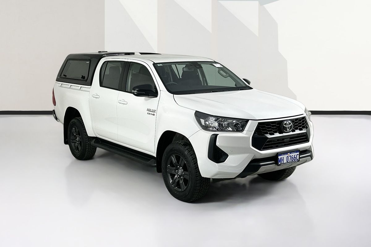 2024 Toyota HILUX SR (4x4) GUN126R 4X4