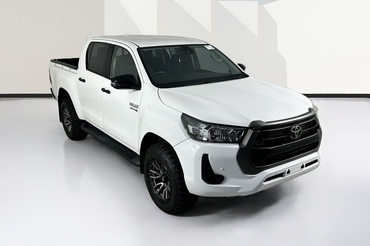 2022 Toyota HILUX SR (4x4) GUN126R 4X4