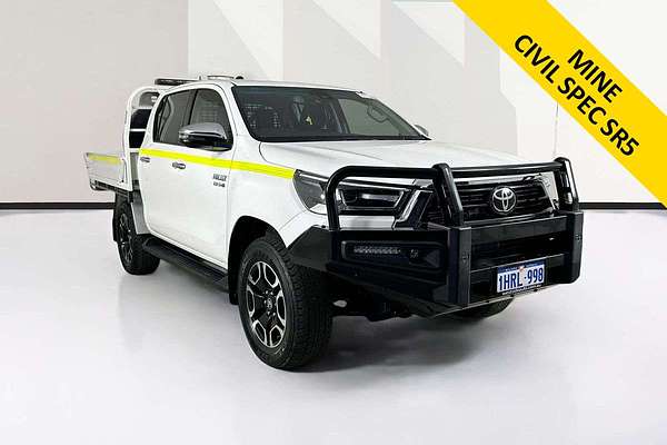 2022 Toyota HILUX SR5 (4x4) GUN126R 4X4
