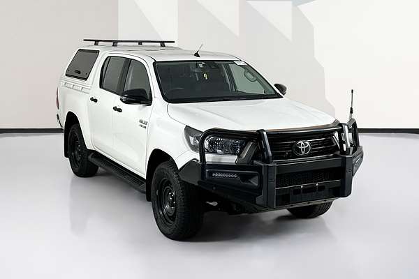 2020 Toyota HILUX SR (4x4) GUN126R FACELIFT 4X4