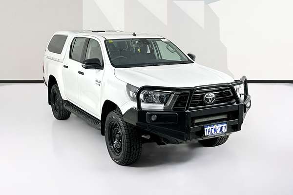 2020 Toyota HILUX SR (4x4) GUN126R FACELIFT 4X4