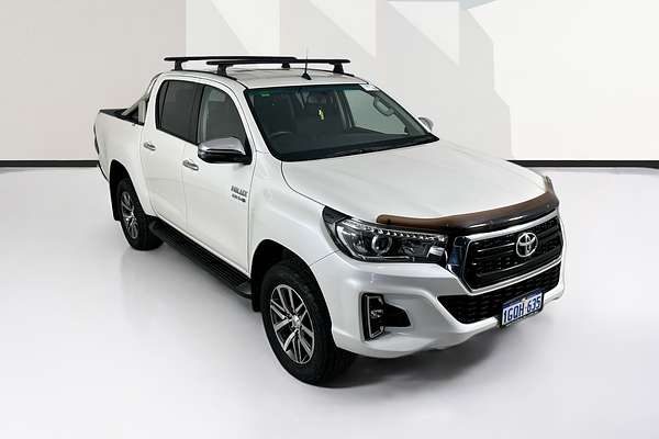 2018 Toyota HILUX SR5 (4x4) GUN126R MY17 4X4