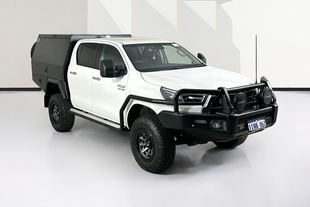 2022 Toyota HILUX SR5 (4x4) GUN126R 4X4