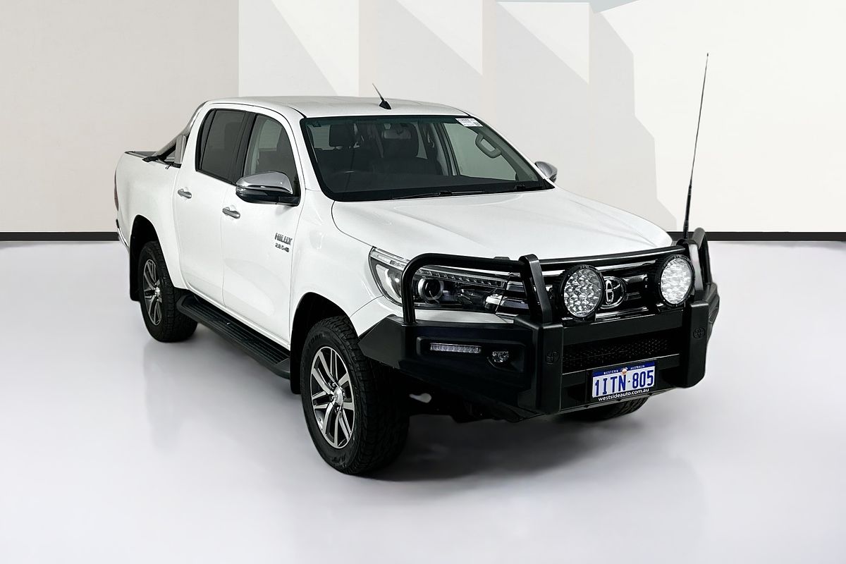 2017 Toyota HILUX SR5 (4x4) GUN126R 4X4
