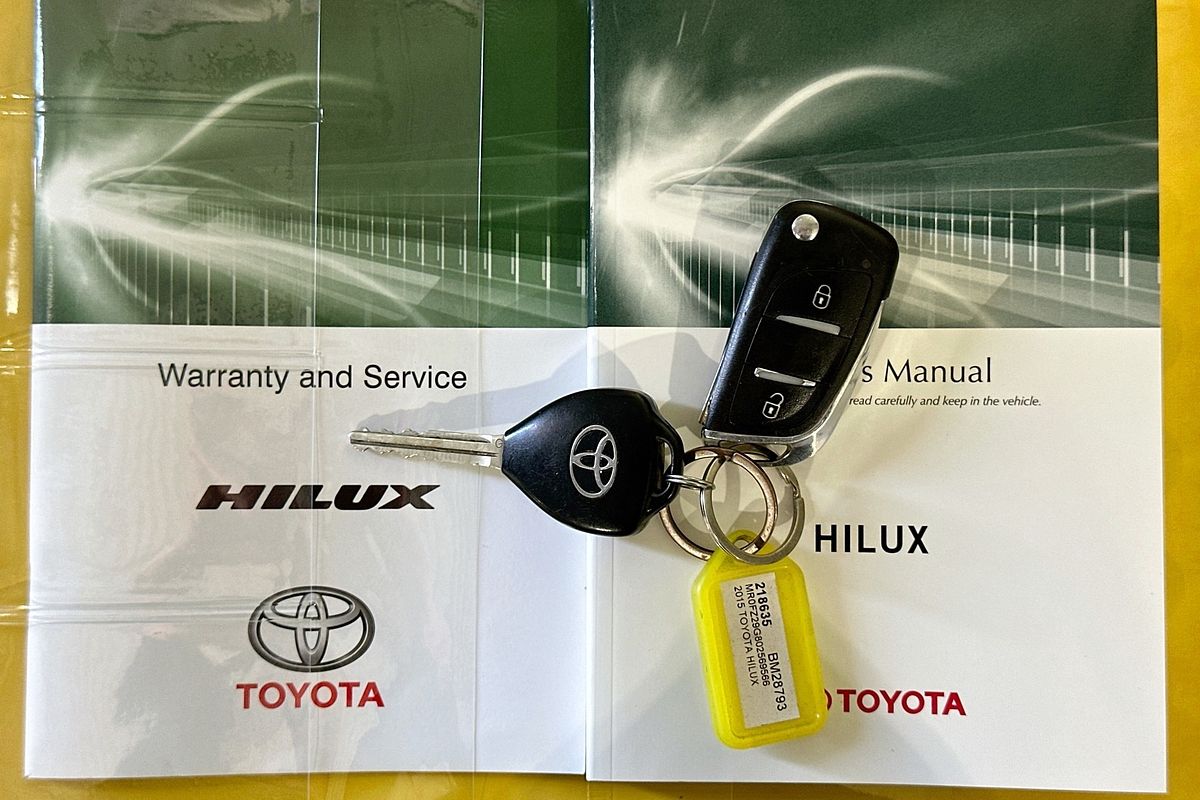 2015 Toyota HILUX SR5 (4x4) KUN26R MY14 4X4