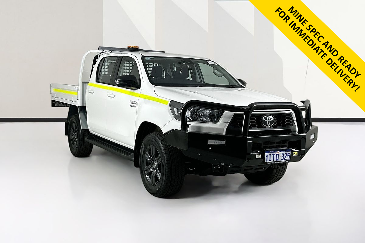 2025 Toyota HILUX SR 48V (4x4) GUN126R RC 4X4