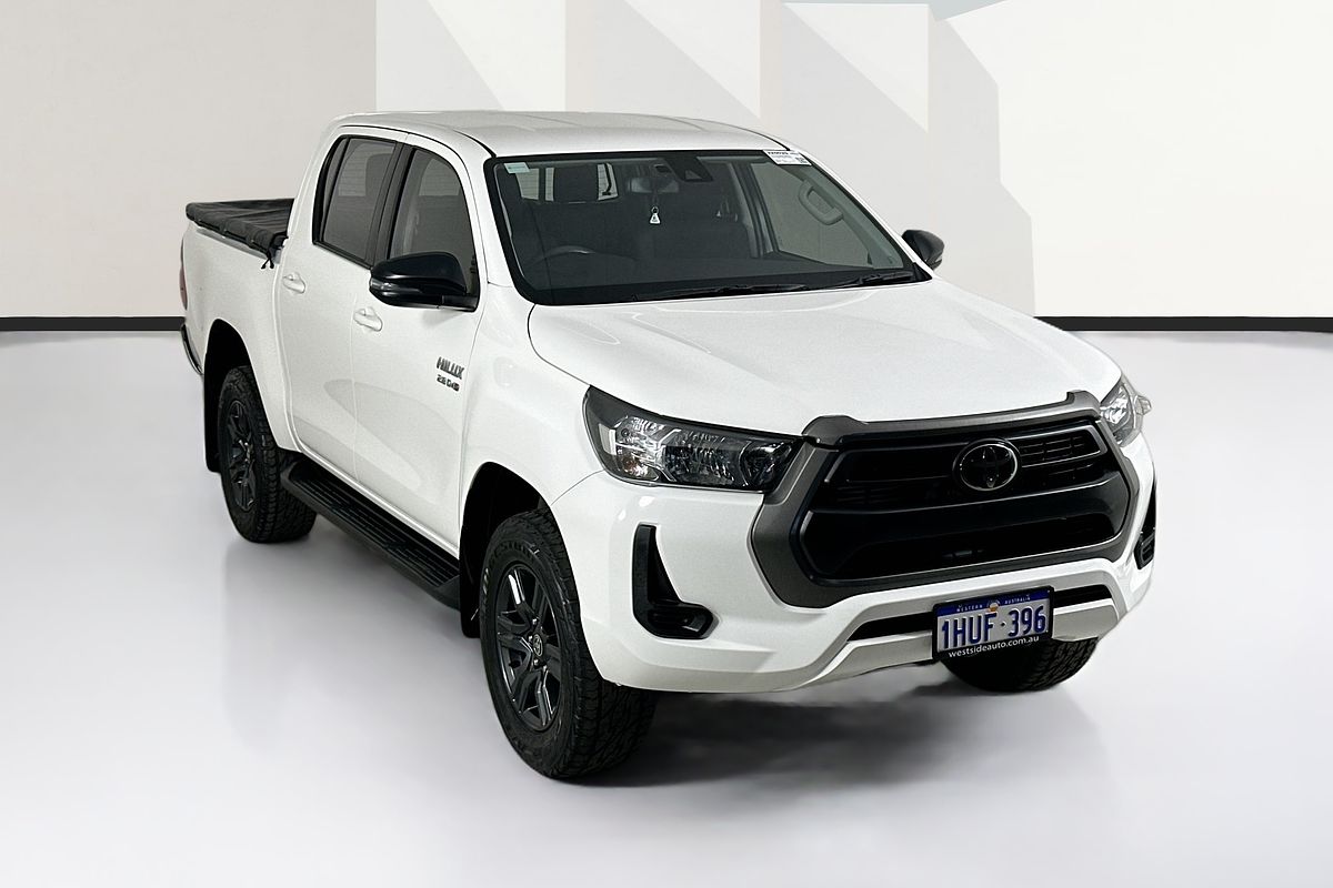 2022 Toyota HILUX SR (4x4) GUN126R 4X4