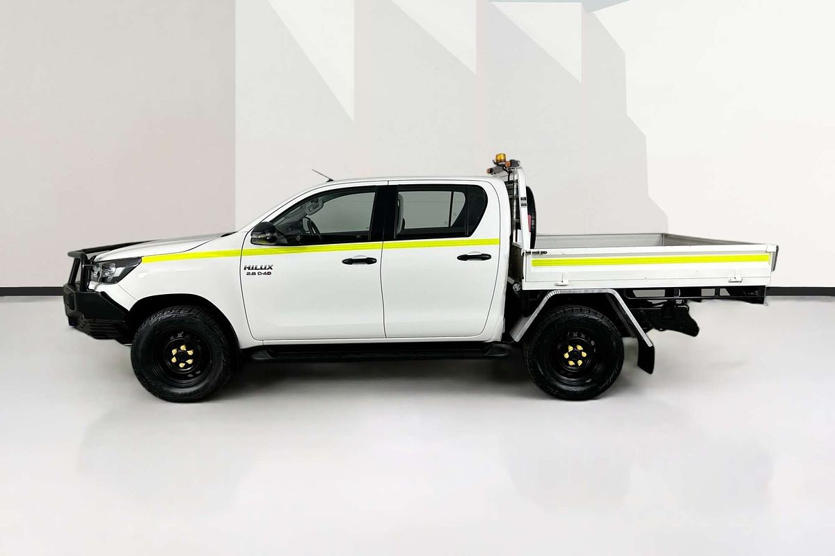 2020 Toyota HILUX SR (4x4) GUN126R FACELIFT 4X4